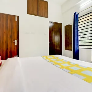 3* Guest house Oyo Home 78041 Luxurious Stay Sastha Homes