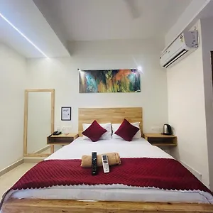2* Hotel Rio Medical College